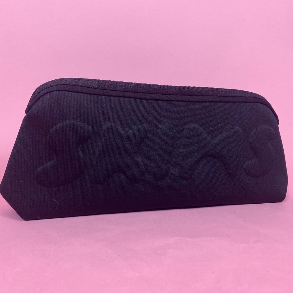 ❌SOLD-DEPOP❌ Skims NEOPRENE POUCH - Picture 2 of 4